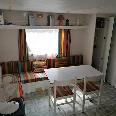 Holiday home Cosy A Avec Piscine Partagee